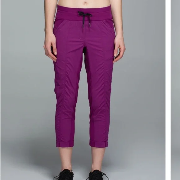 Lululemon Street To Studio Pant II Regal Plum Size 8 - Picture 3 of 13